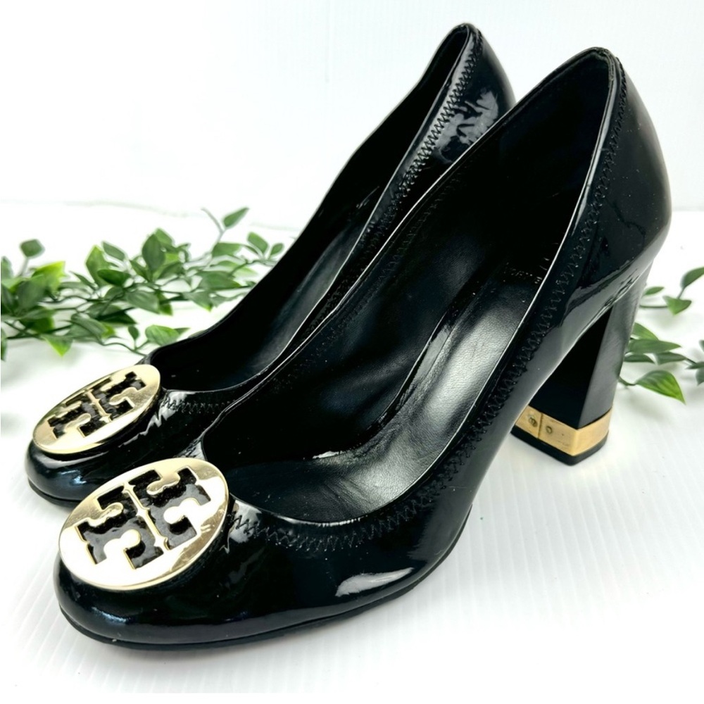 Tory Burch Gold/ Black Maddie Pump